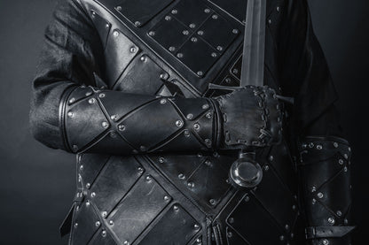 Medieval leather bracers with hand protection - SokolArmory