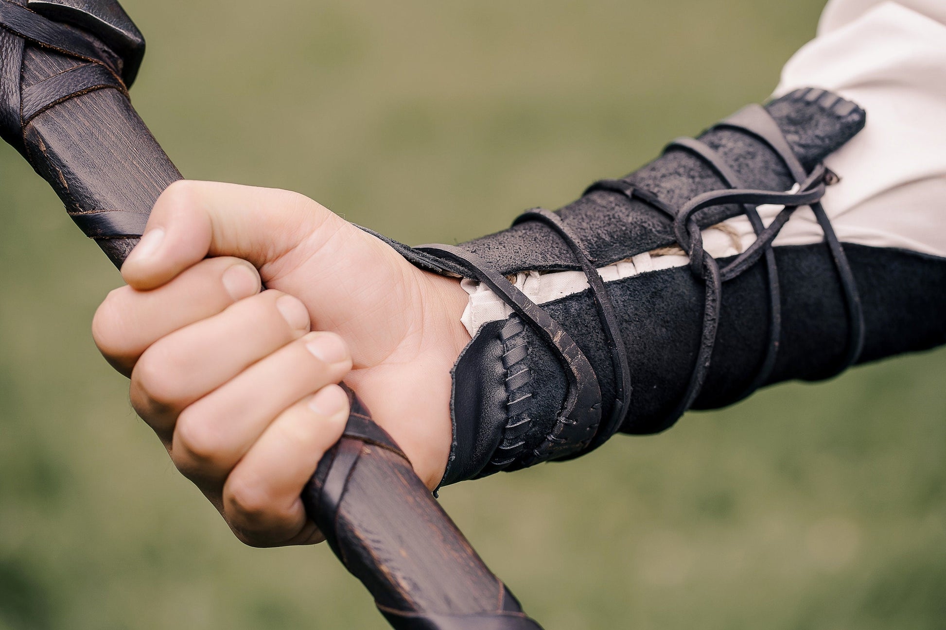 Viking leather bracers - SokolArmory