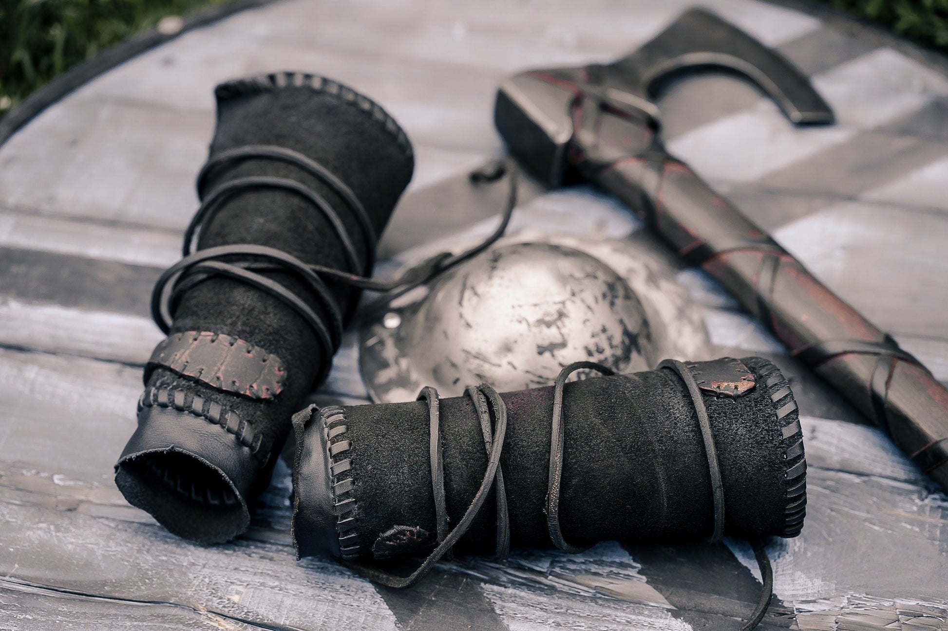 Viking leather bracers - SokolArmory