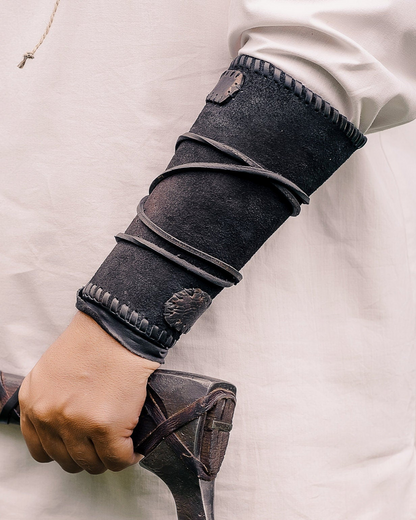 Viking leather bracers - SokolArmory