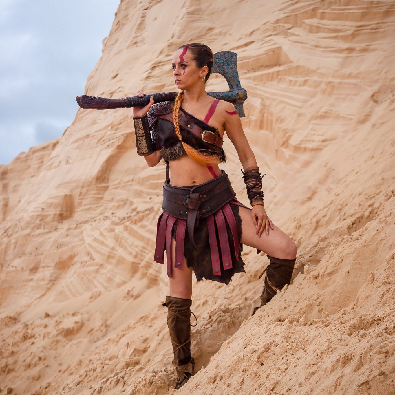 Woman Kratos armor (God of War) - SokolArmory