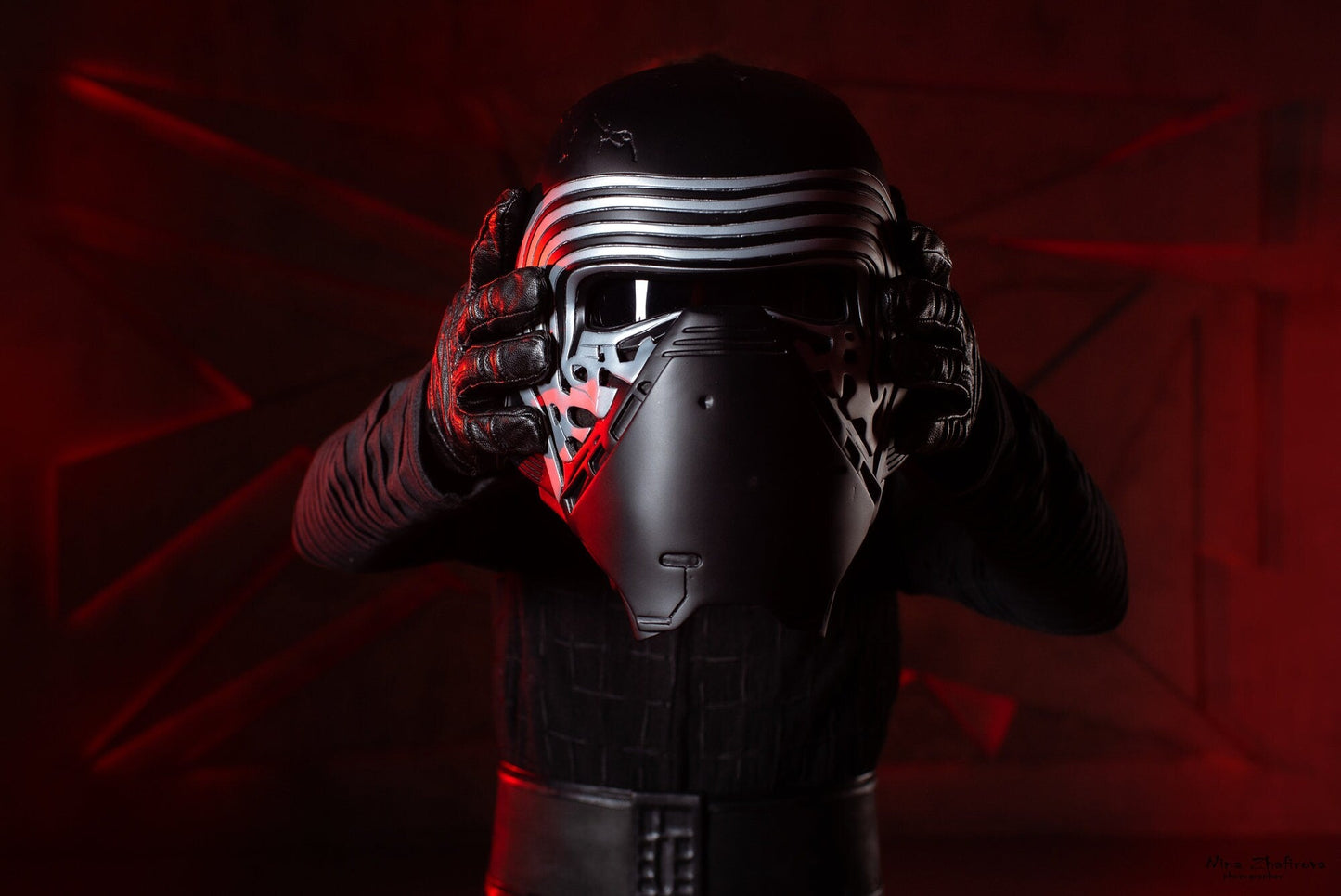 Kylo Ren costume (Star Wars Rise of Skywalker) for Chris Frugard - SokolArmory