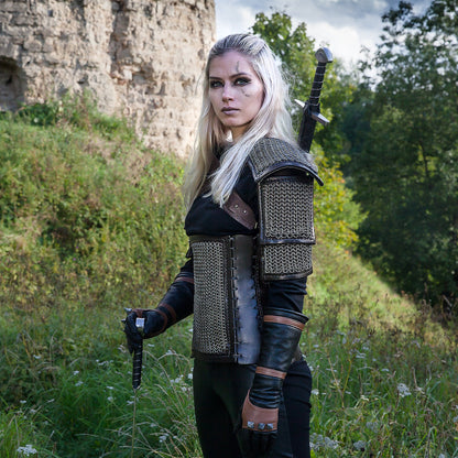 Kaer Mohen armor (Witcher women version) - SokolArmory