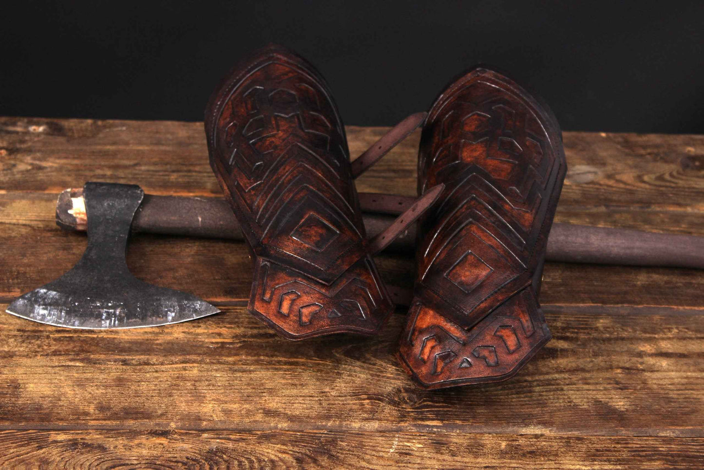 Thorin's leather bracers (Lord of the Rings) - SokolArmory