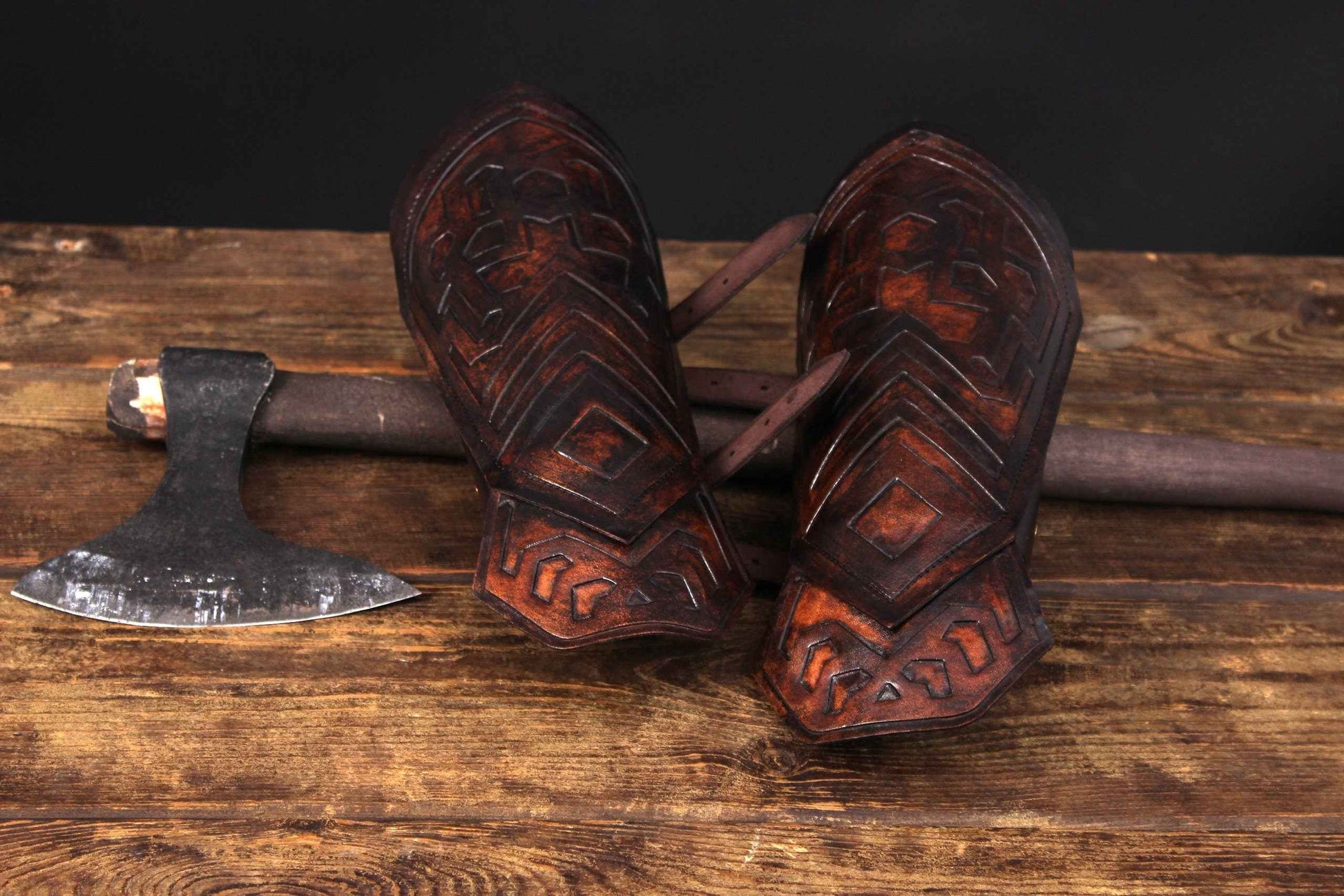 Thorin's leather bracers (Lord of the Rings) - SokolArmory