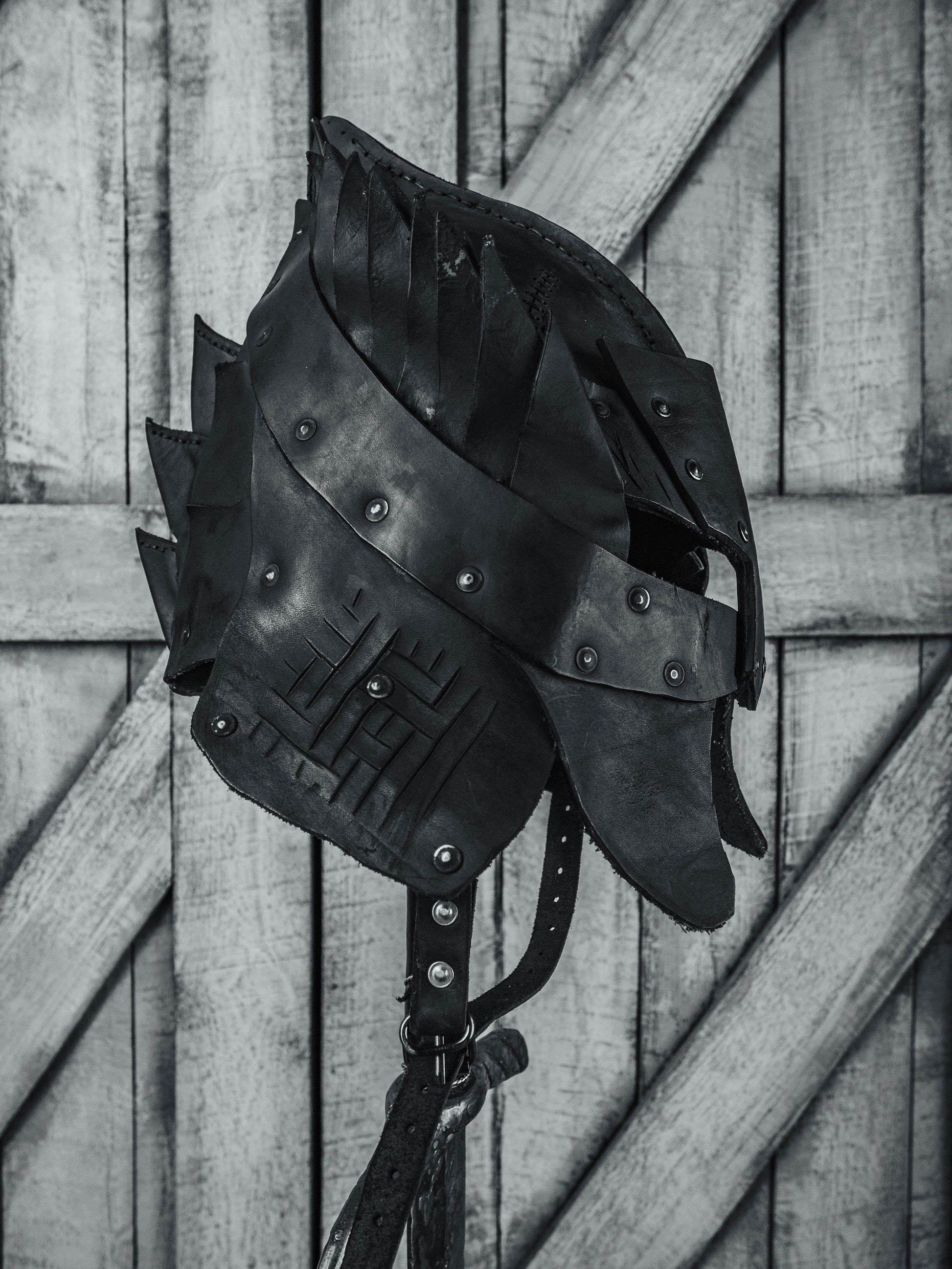 Viking battle helmet (Head Hunter) - SokolArmory