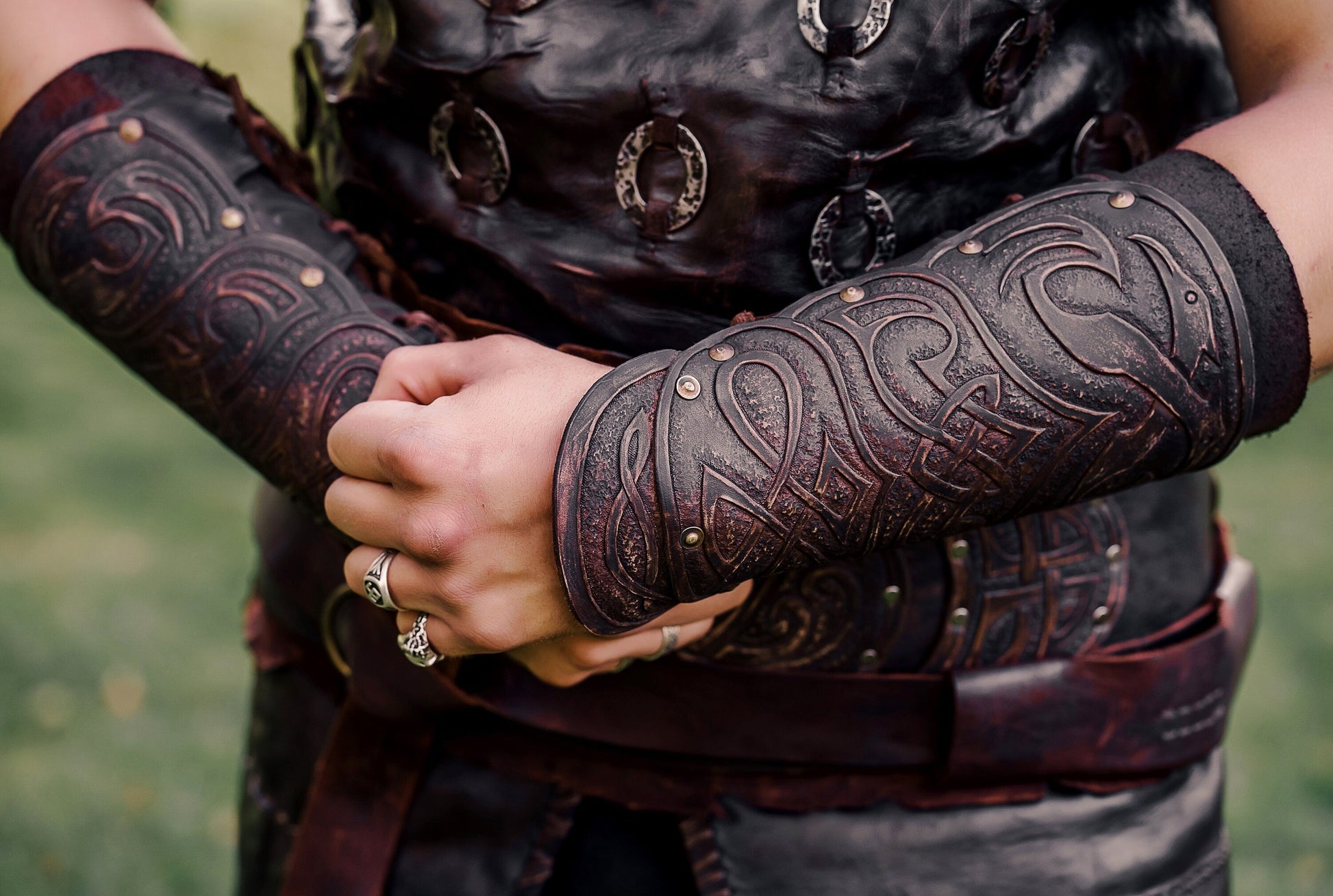 Medieval leather bracers for Larp - SokolArmory