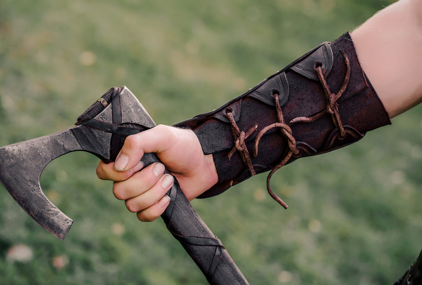 Medieval leather bracers for Larp - SokolArmory