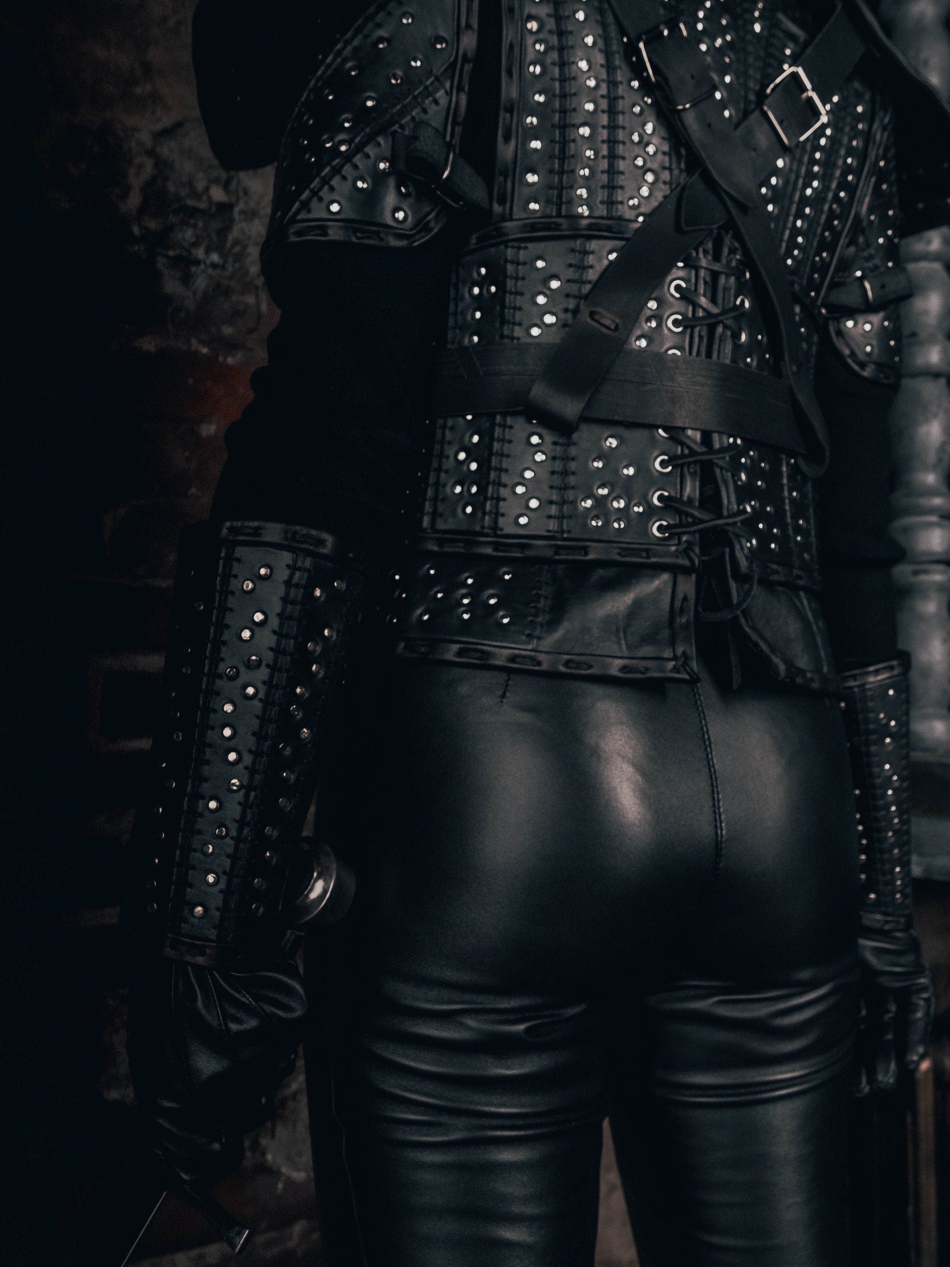 Woman witcher costume (Geralt of Rivia) - SokolArmory