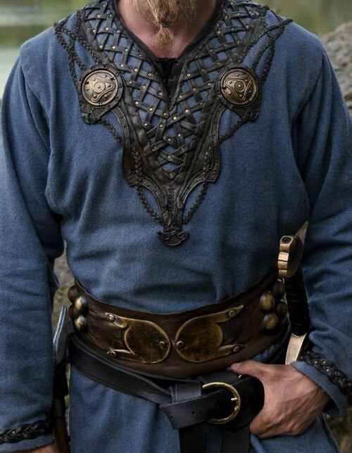 Halfdan wool tunic (Vikings) - SokolArmory