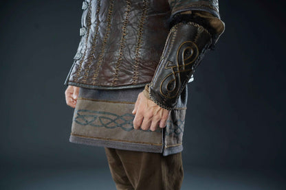 Viking leather bracers - SokolArmory