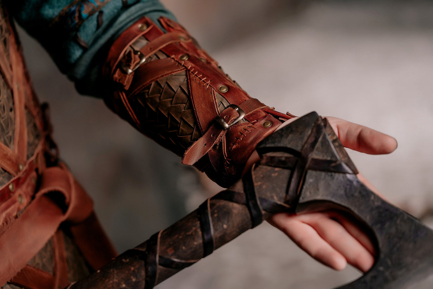 Viking leather bracers - SokolArmory