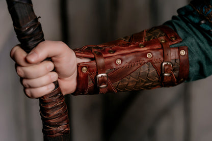 Viking leather bracers - SokolArmory