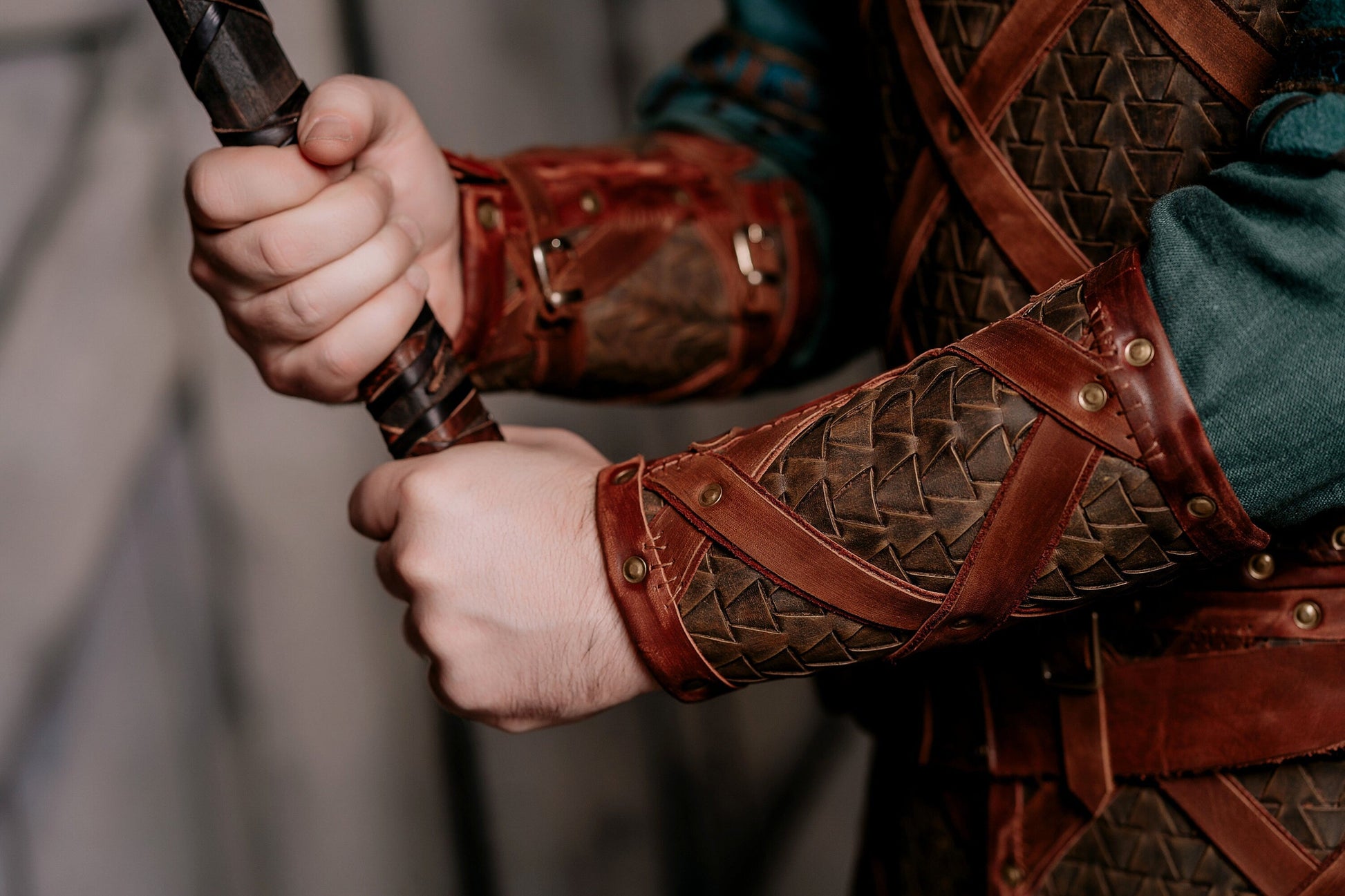 Viking leather bracers - SokolArmory