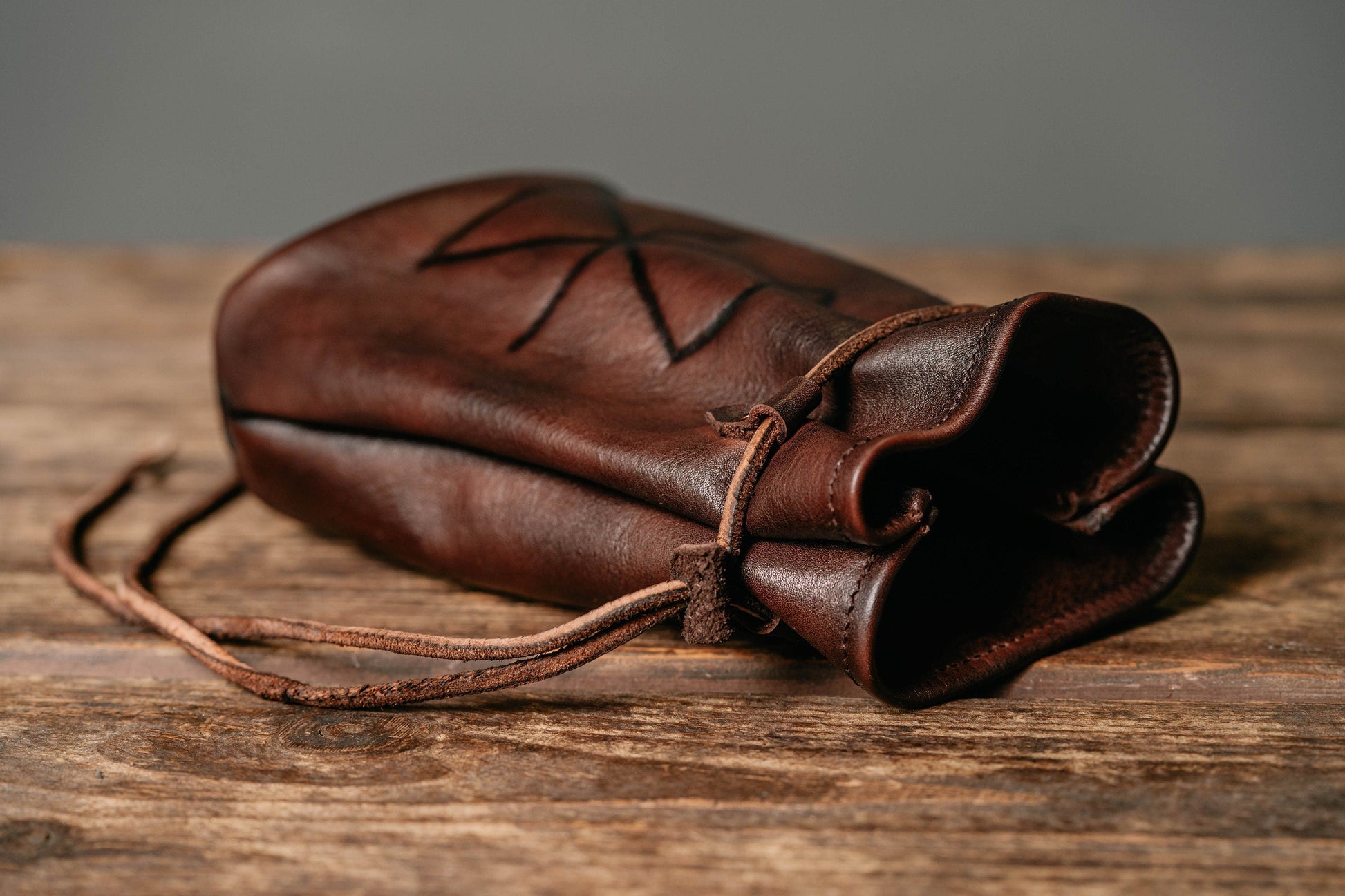 Viking leather belt bag - SokolArmory