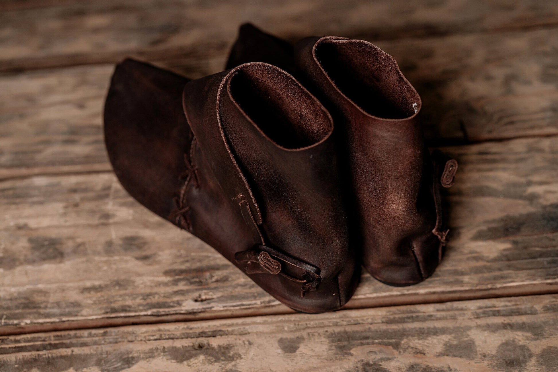Medieval leather boots with soft sole - SokolArmory