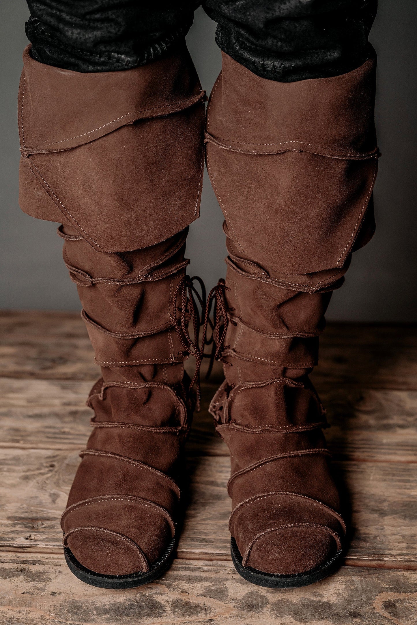 Medieval leather knee-high boots - SokolArmory