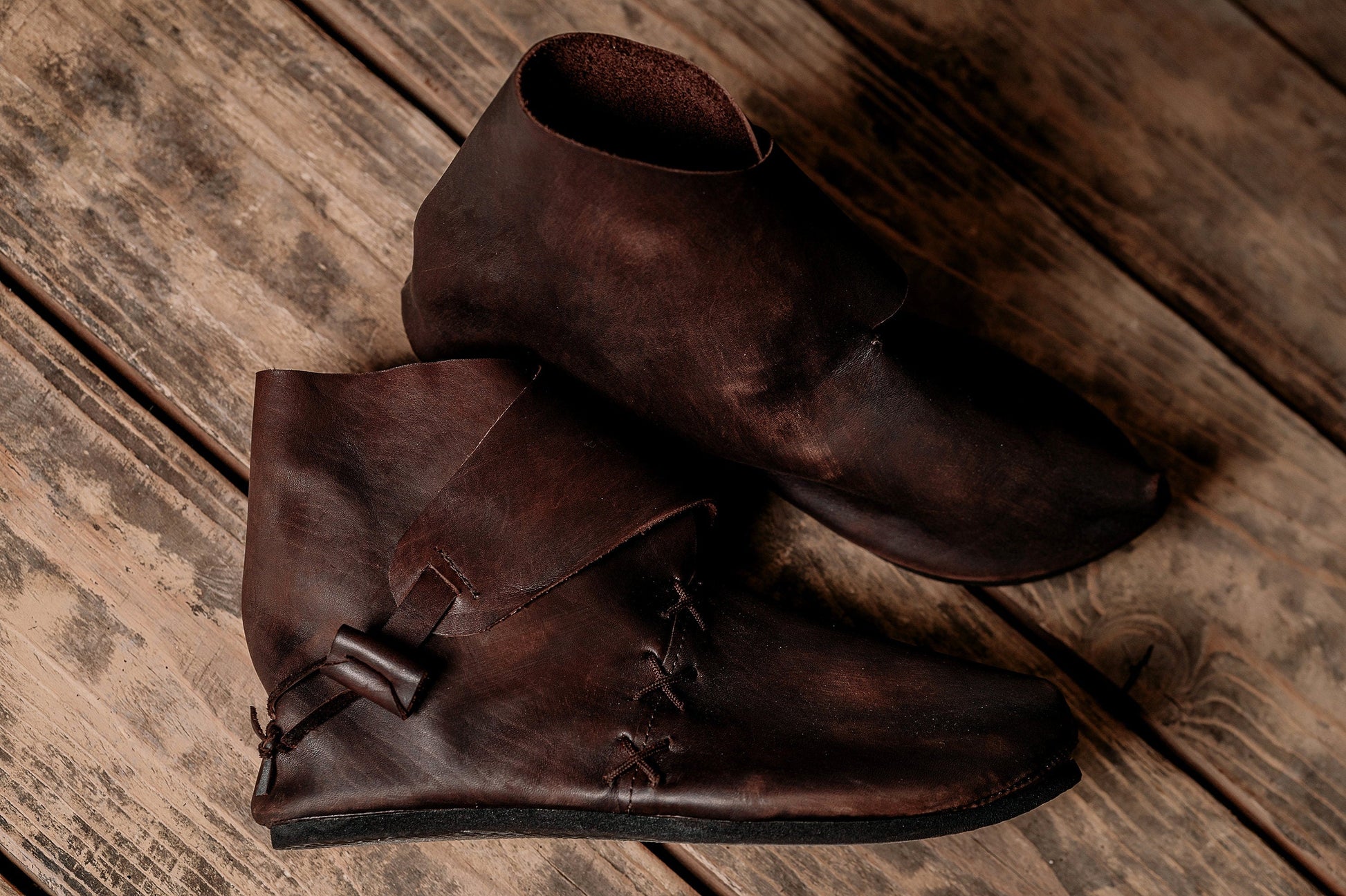 Medieval leather boots with soft sole - SokolArmory