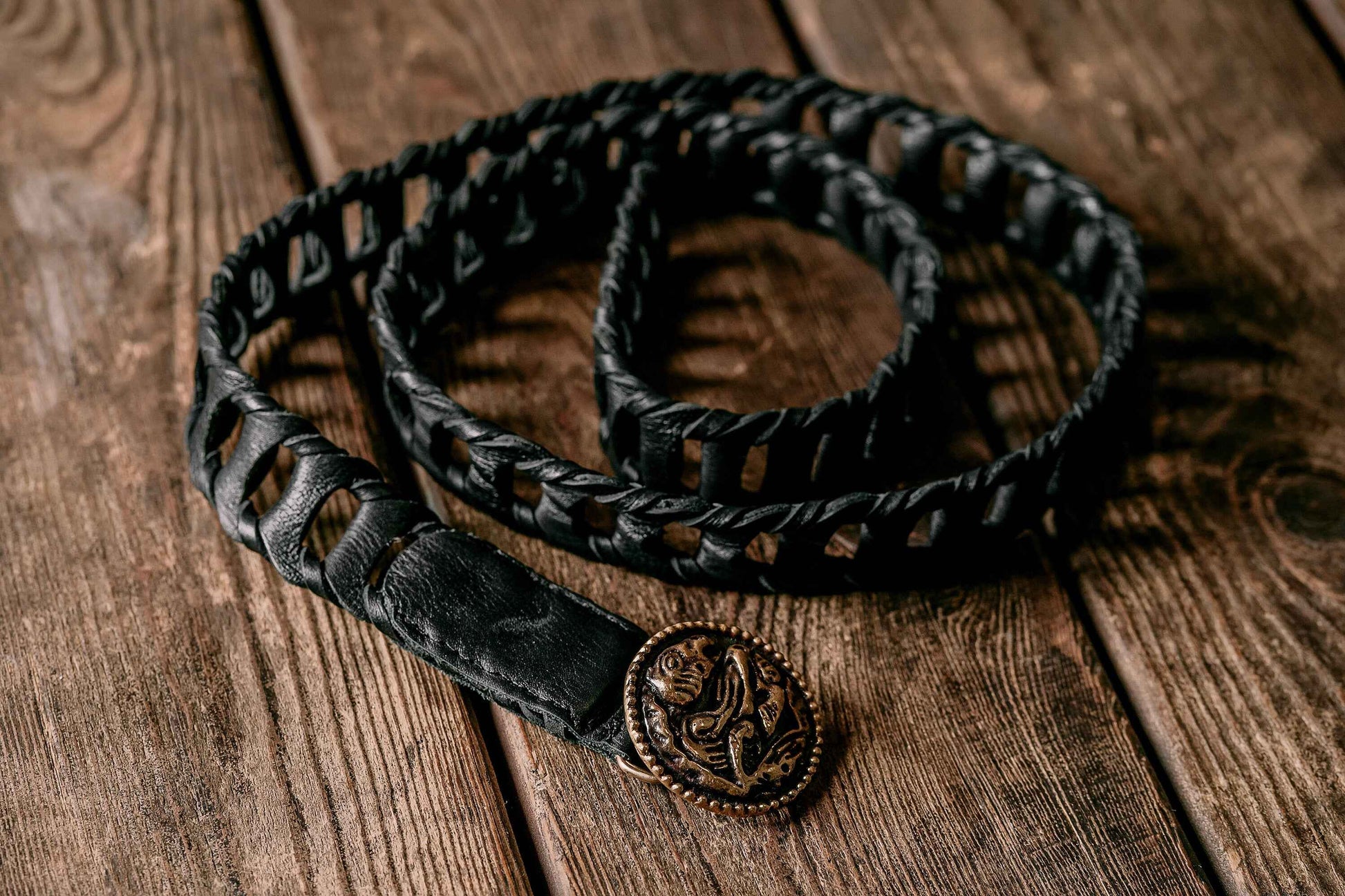 Khal Drogo medallion buckle belt - SokolArmory