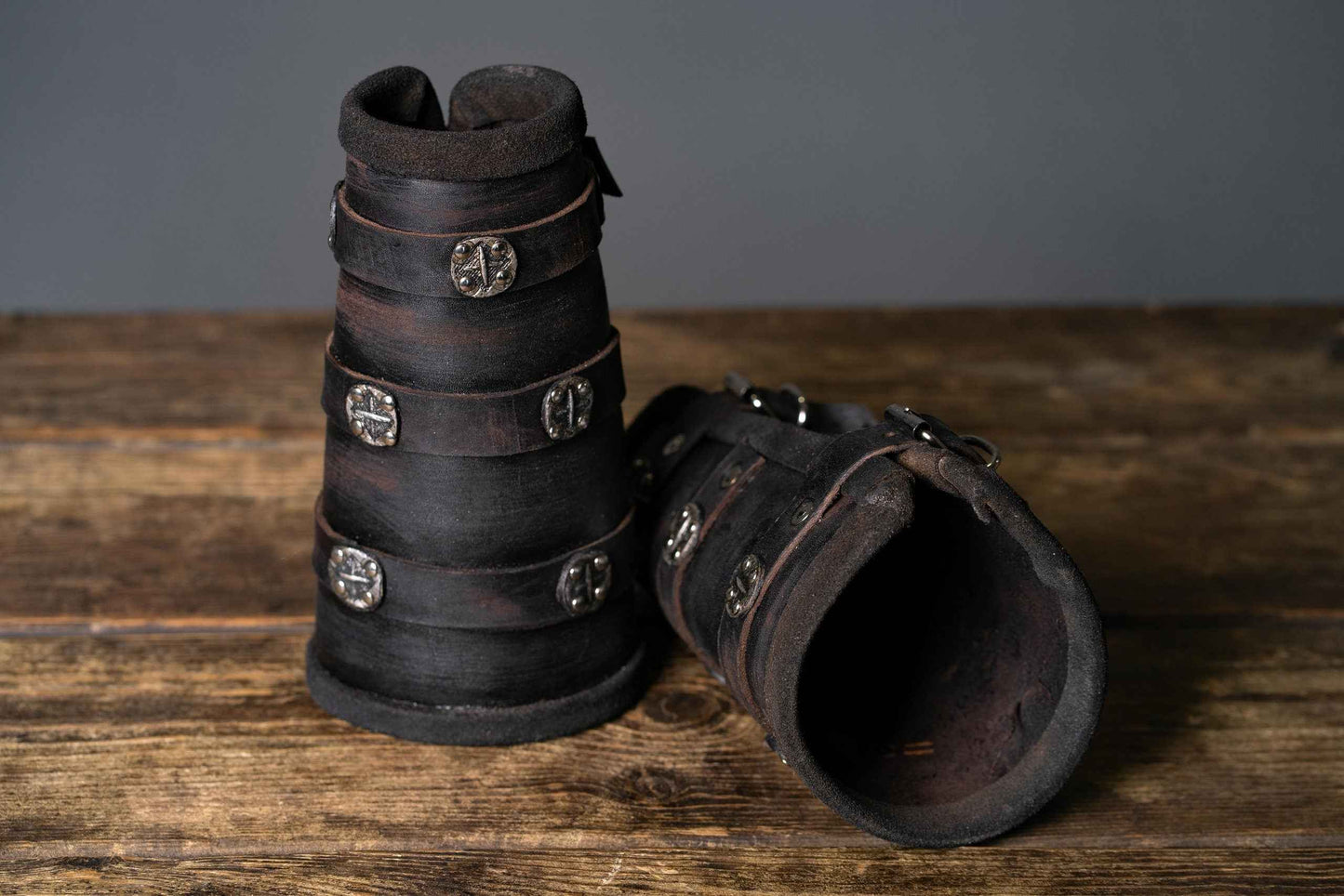 Uhtred larp leather bracers (Last Kingdom) - SokolArmory