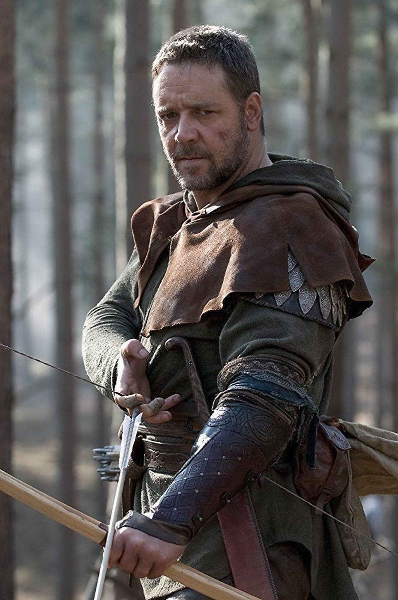 Robin Hood leather bracers - SokolArmory