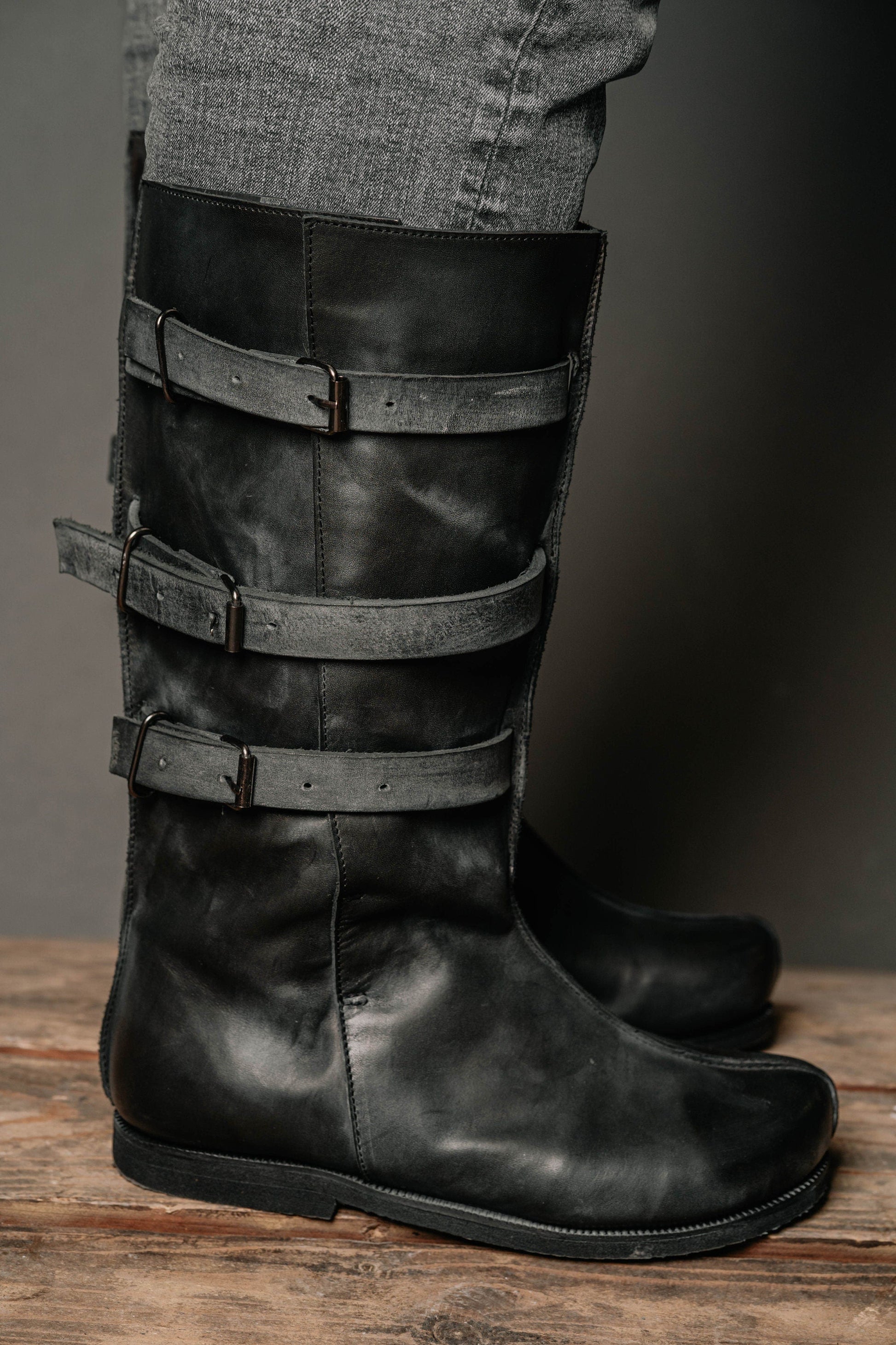 Uhtred black high leather boots - SokolArmory