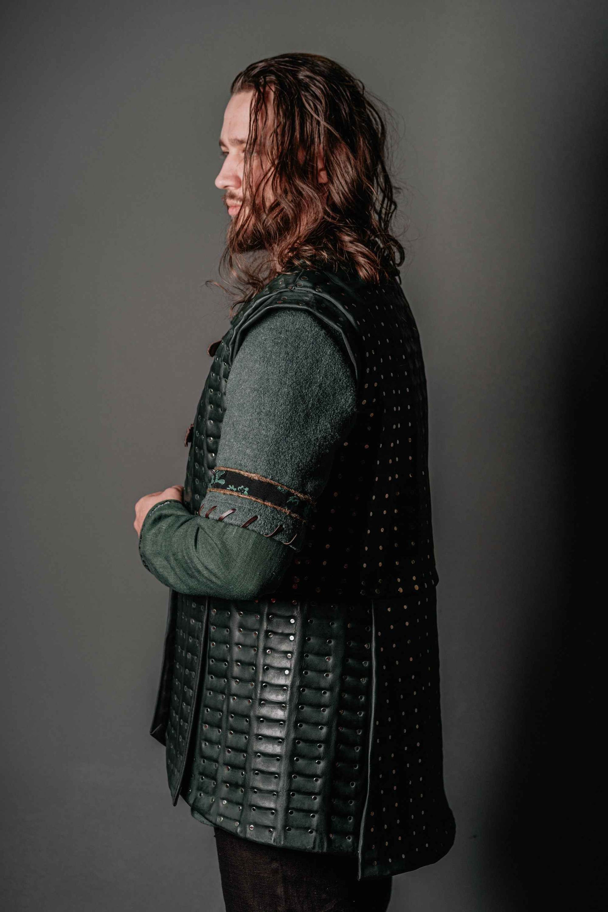 Prince Caspian green brigandine (Chronicles of Narnia) - SokolArmory