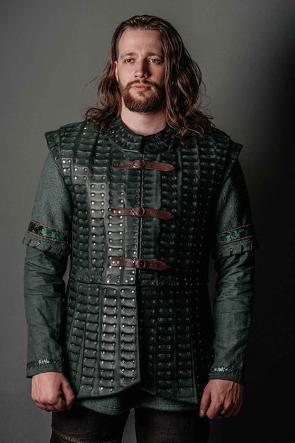 Prince Caspian green brigandine (Chronicles of Narnia) - SokolArmory