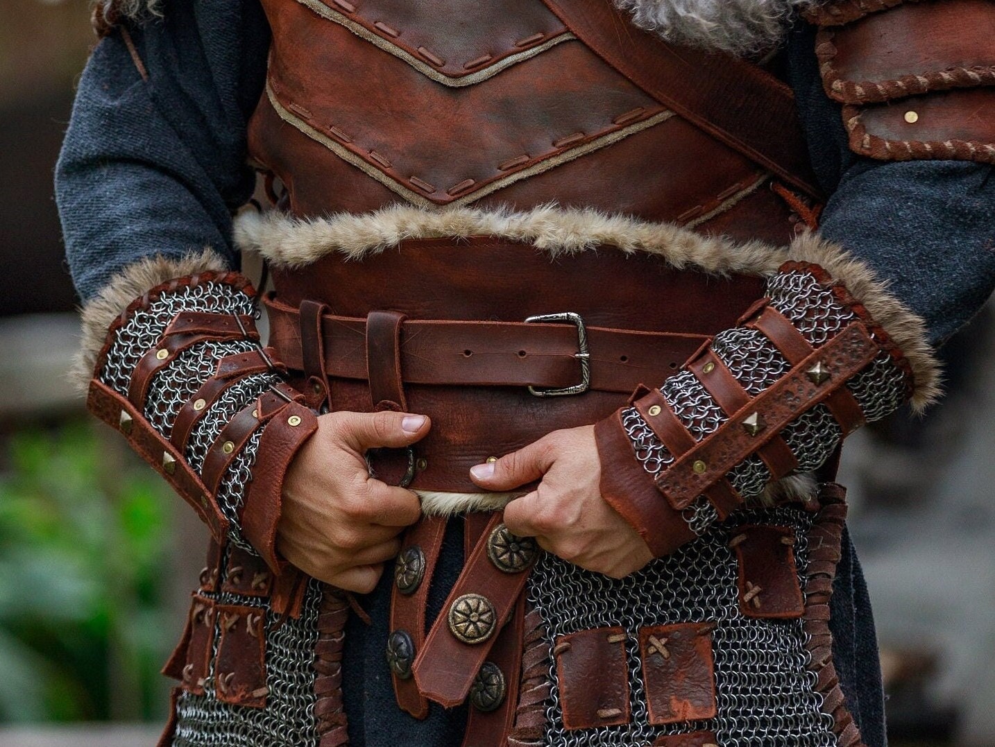Warlord leather bracers with сhainmail - SokolArmory