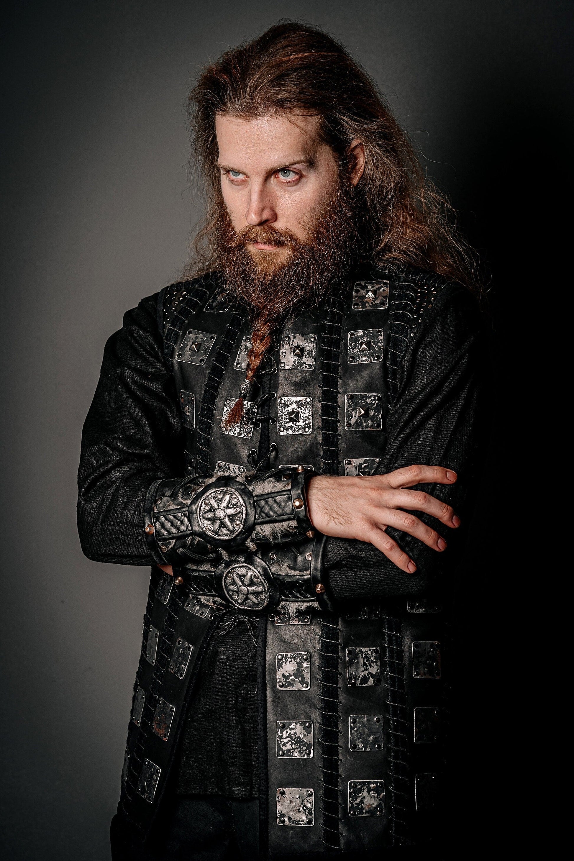 Medieval leather bracers for Larp - SokolArmory
