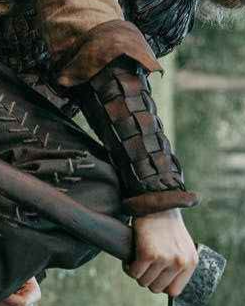 Medieval leather bracers for Larp - SokolArmory
