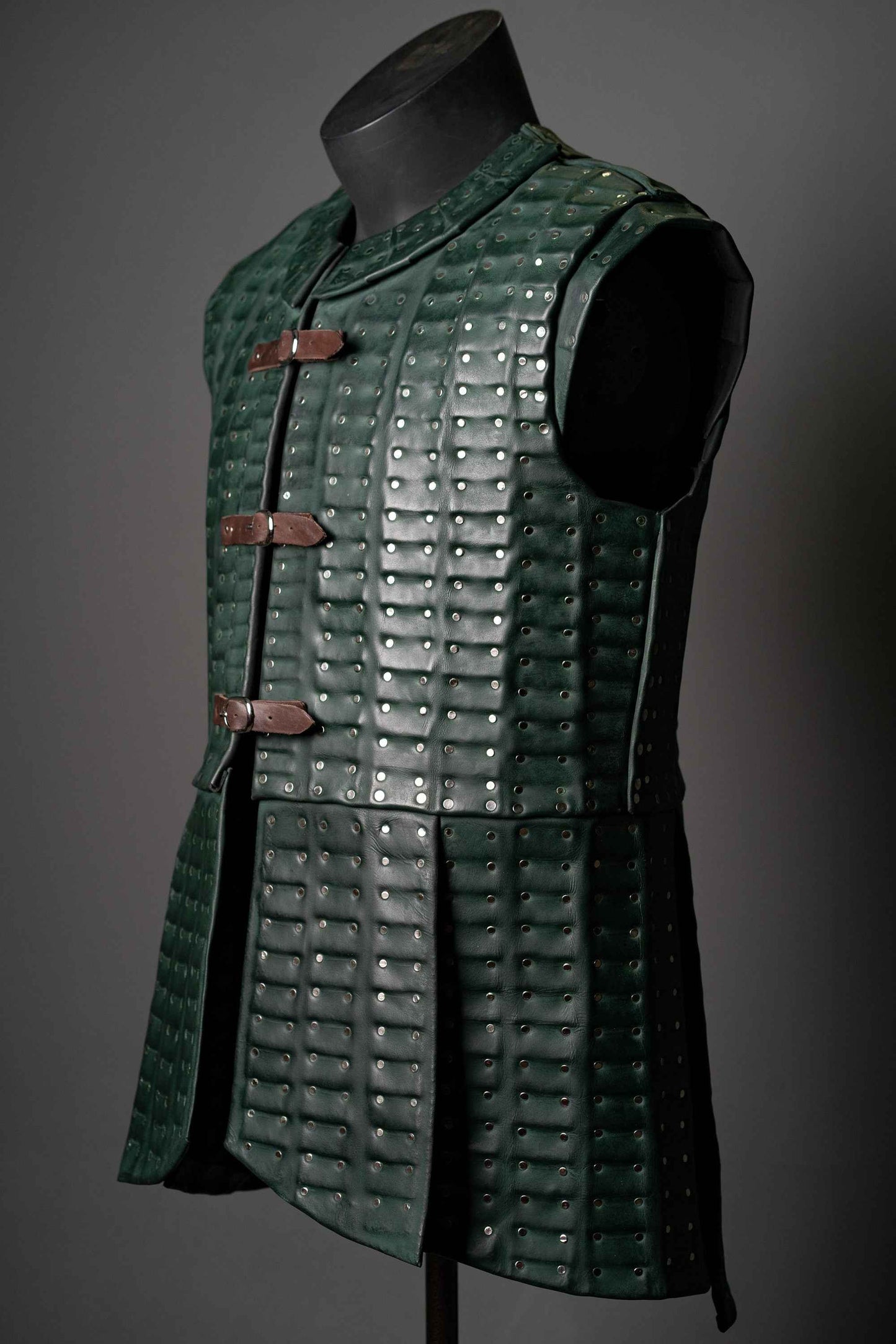 Prince Caspian green brigandine (Chronicles of Narnia) - SokolArmory
