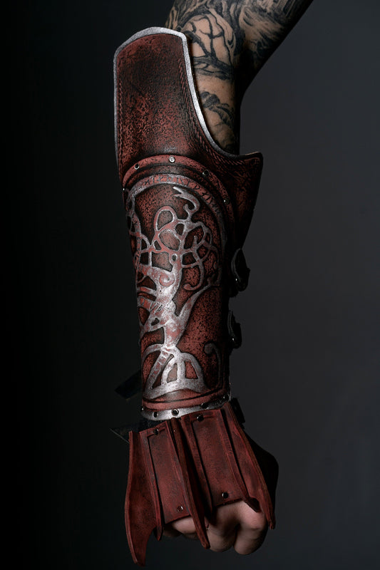 Kratos bracers with claws (God of War) - SokolArmory