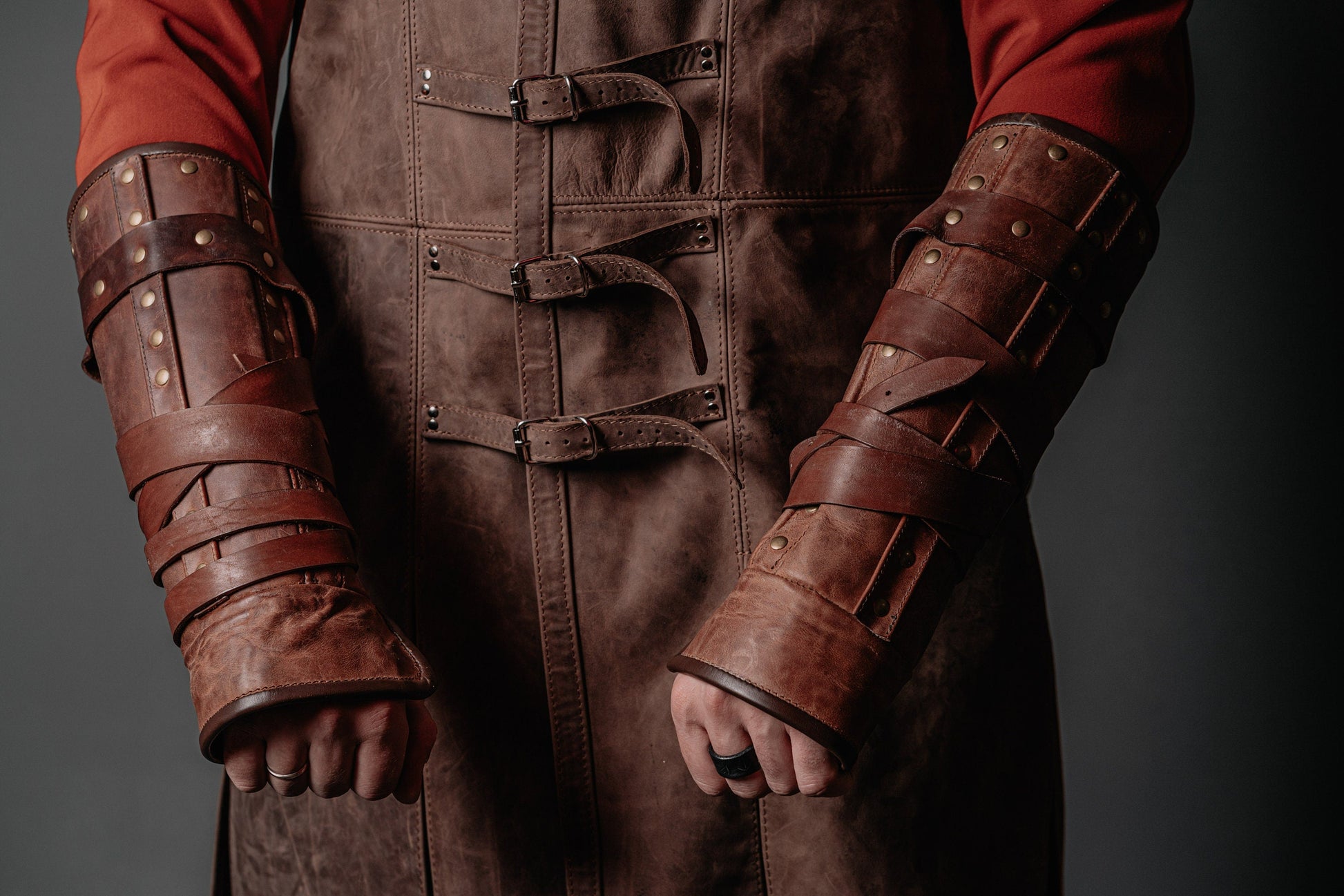 Medieval leather bracers for Larp - SokolArmory