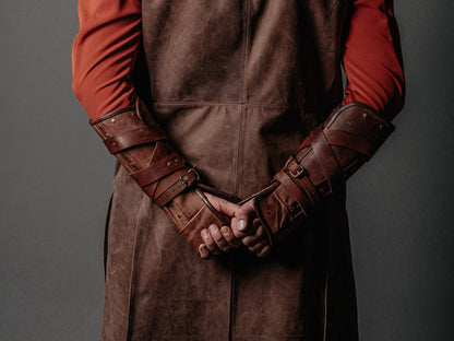 Medieval leather bracers for Larp - SokolArmory