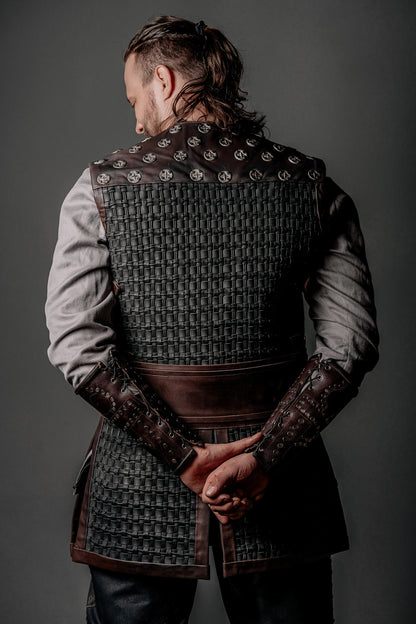 Uhtred leather bracers (Last Kingdom) - SokolArmory