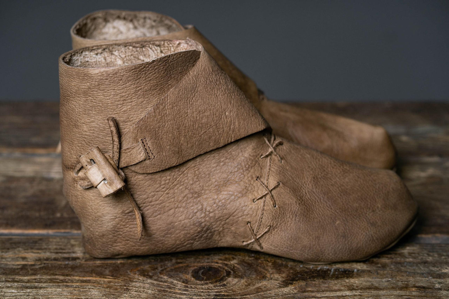 Handmade Leather pastalas (unisex) - SokolArmory