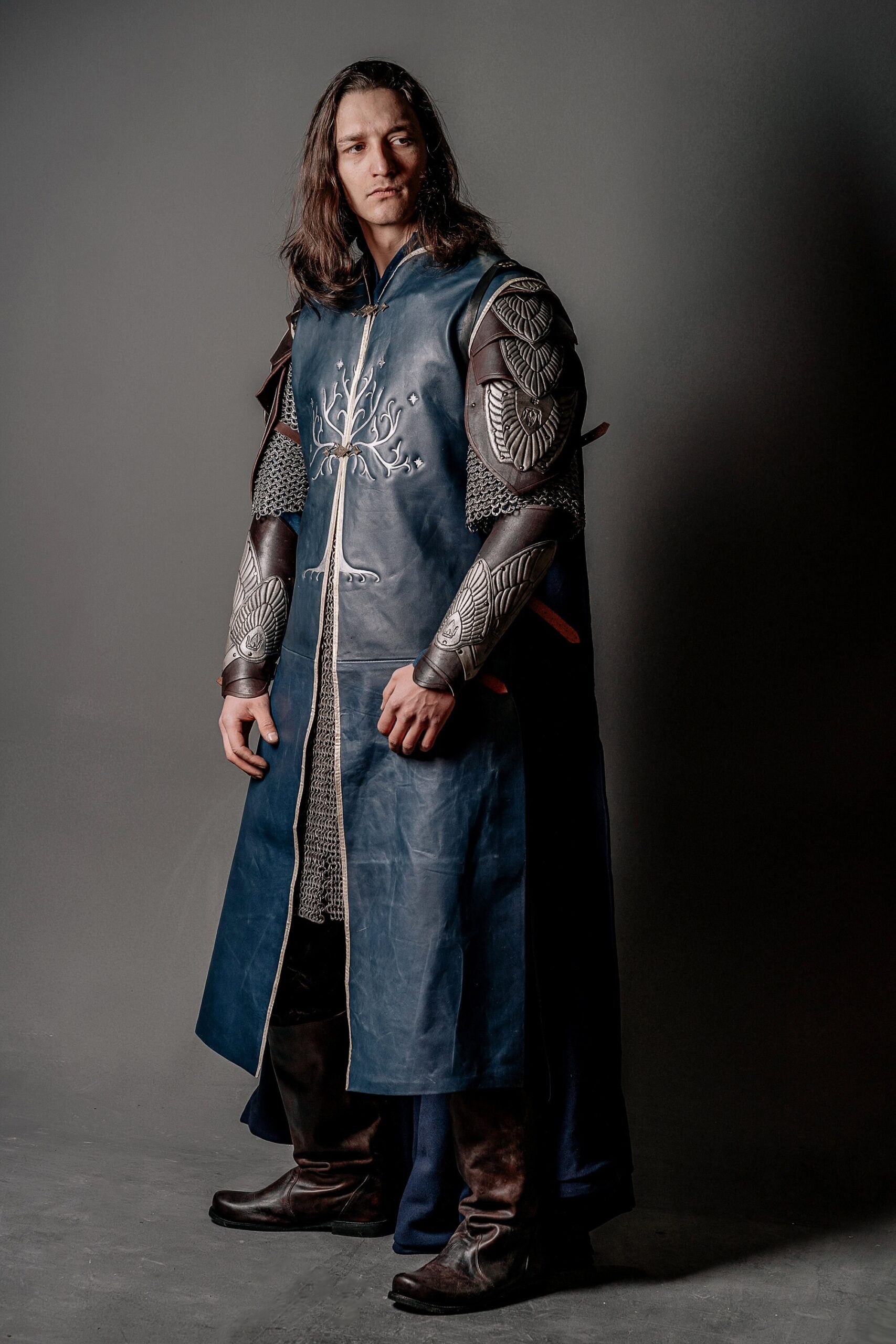 Aragorn King royal blue vest – SokolWorkshop